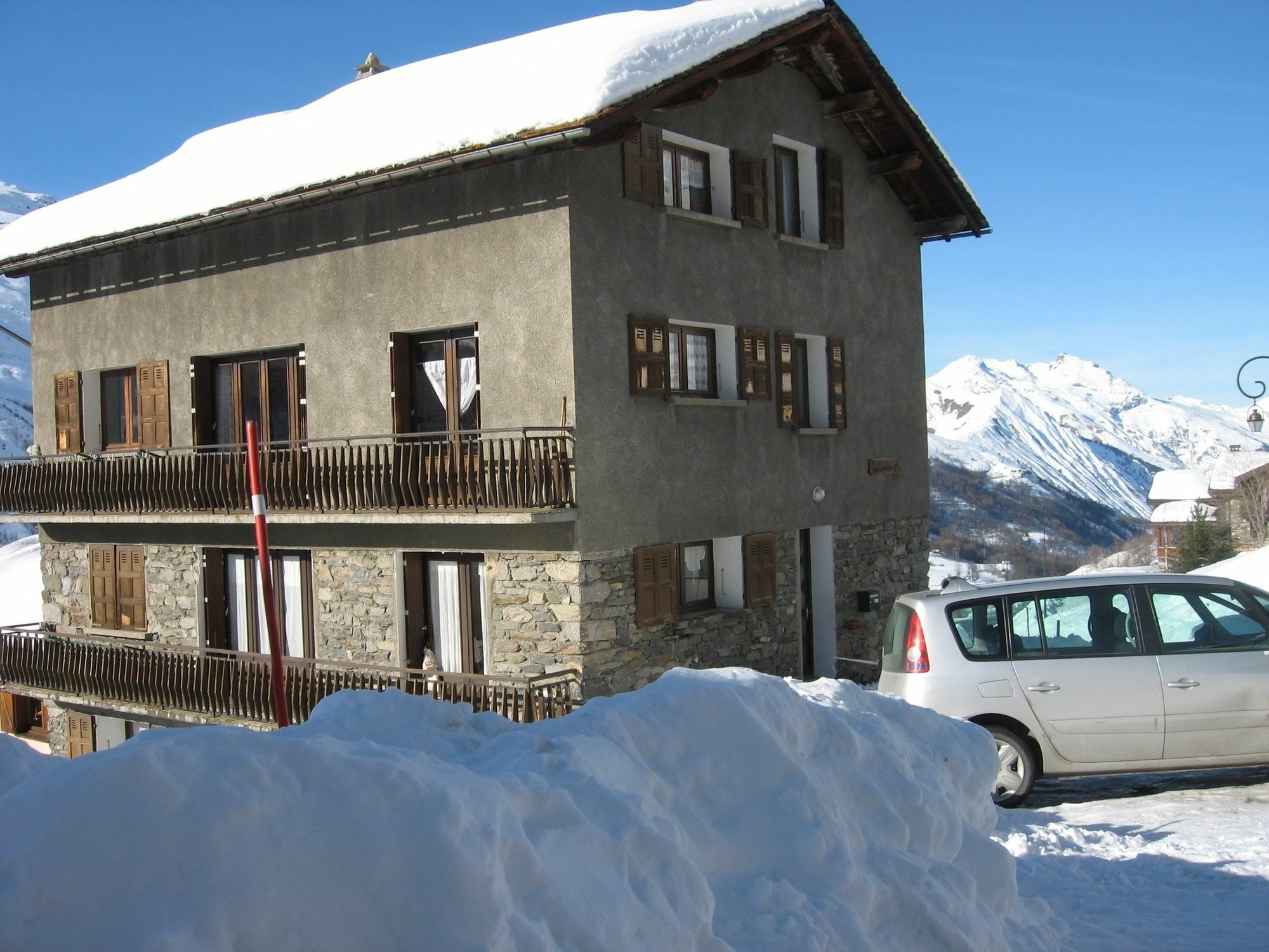 Apartment With 2 Rooms In Les Menuires, With Wonderful Mountain View - سان-مارتن-دي-بيفيل المظهر الخارجي الصورة